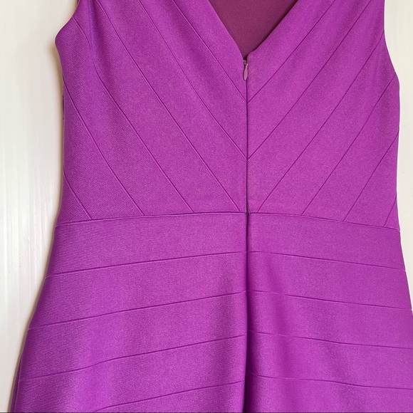 Kay Unger Bandage Sheath Midi Dress Size 8 Sleeveless Stunning Dress On - Picture 3 of 4